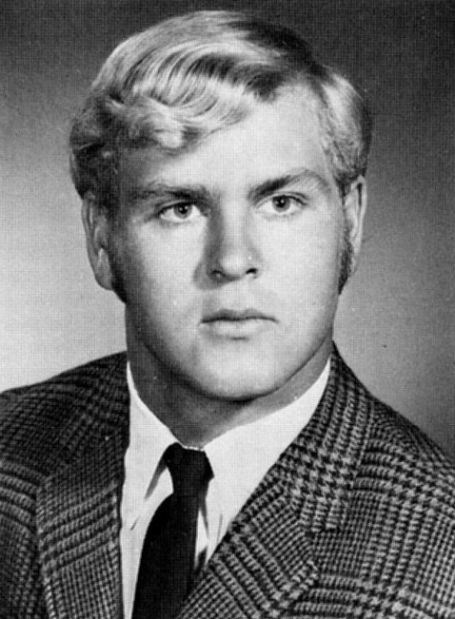 8. Terry Mueller, OL/DL, 1971